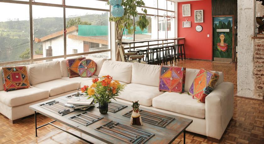 Хостел BoutiQuito Design Hostel