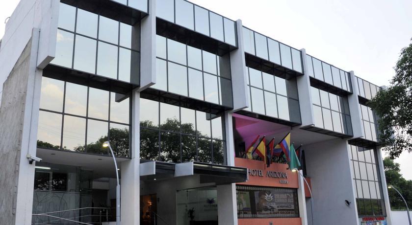 Отель Hotel Arizona Suites