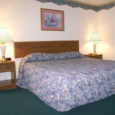 Отель Northern Lights Inn Rugby