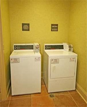 Отель Hampton Inn and Suites Atlantic Beach