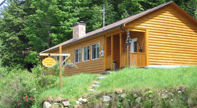 Отель Cottages du Lac Orford, Unités A & B