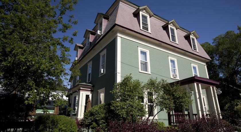 Отель Le Pleasant Hôtel & Café