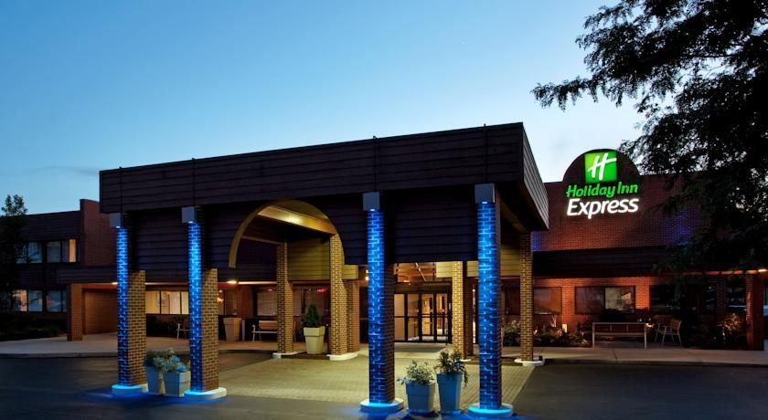 Отель Holiday Inn Express ALTOONA