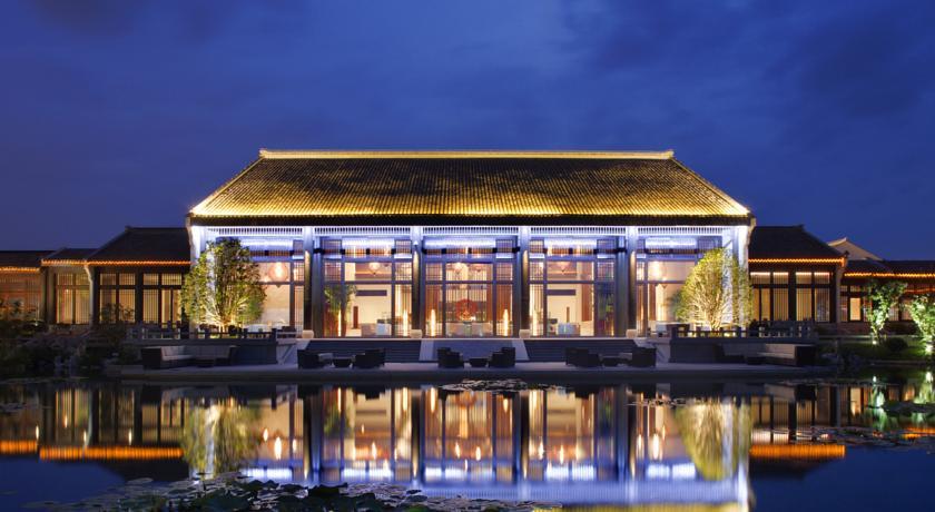 Отель Radisson Blu Resort Wetland Park