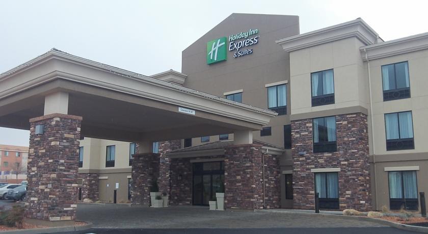Отель Holiday Inn Express Hotels Page