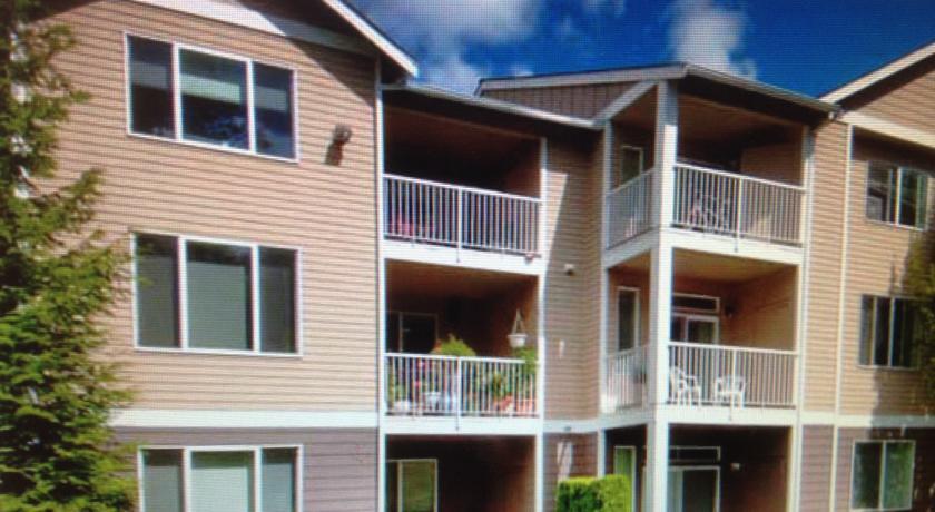 Апартаменты Escape At Seattle Apartment