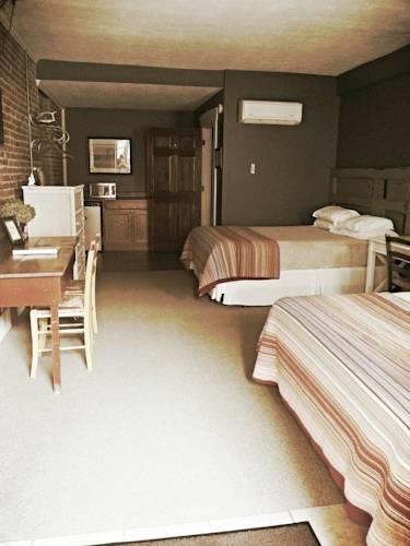 Отель William Watson Hotel