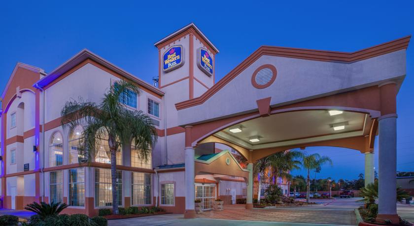 Отель Best Western Plus Atascocita Inn & Suites