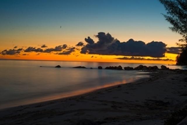 Вилла Hideaway Bahamas Beach Club