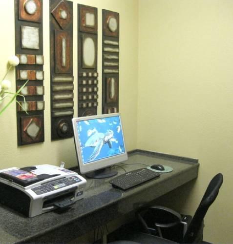 Отель Best Western Oakdale Inn