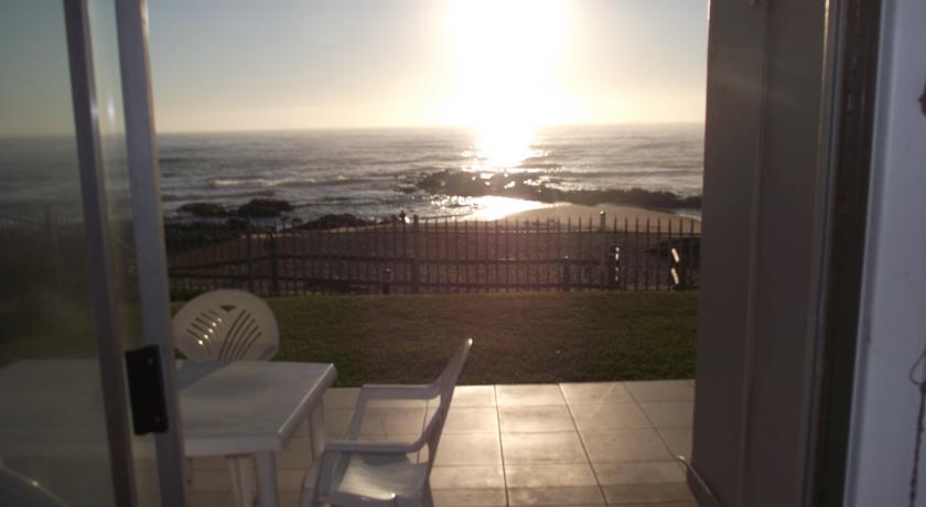 Апартаменты Ballito Sands