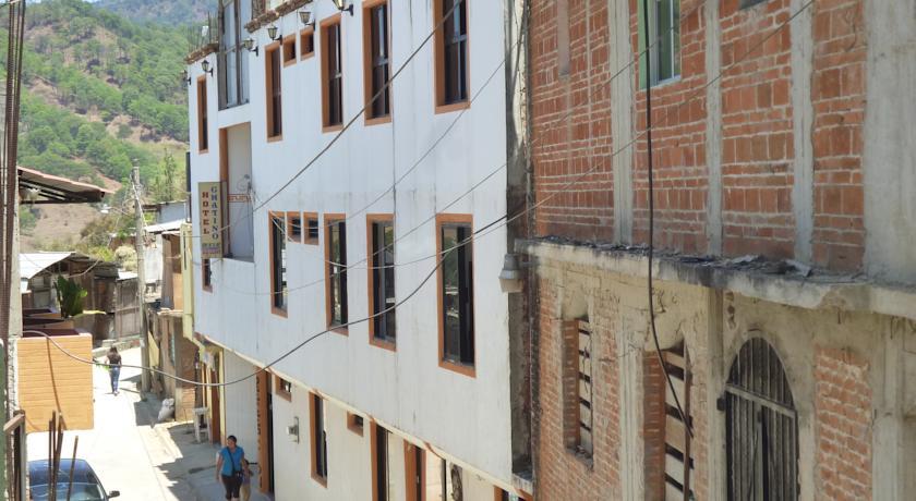 Отель Hotel Chatino