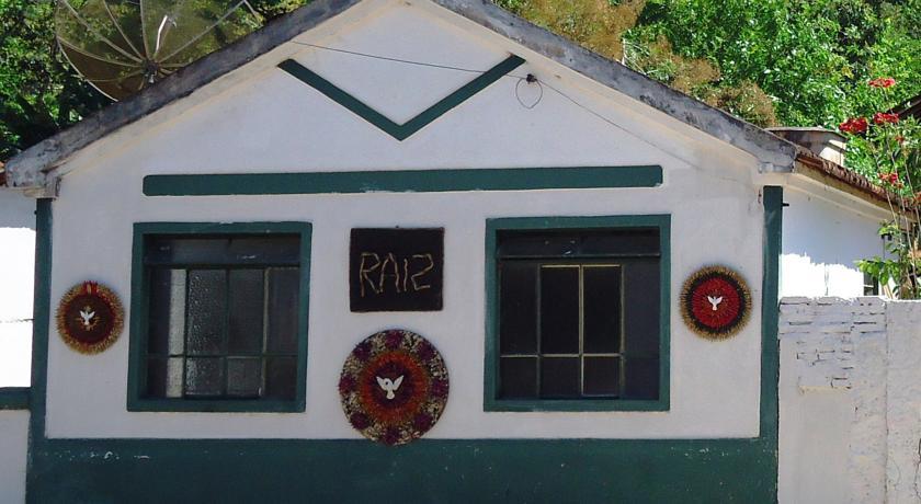 Hostel Raiz
