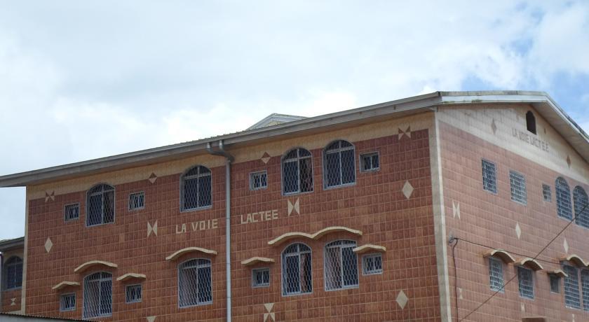 Отель Hotel La Voie Lactée