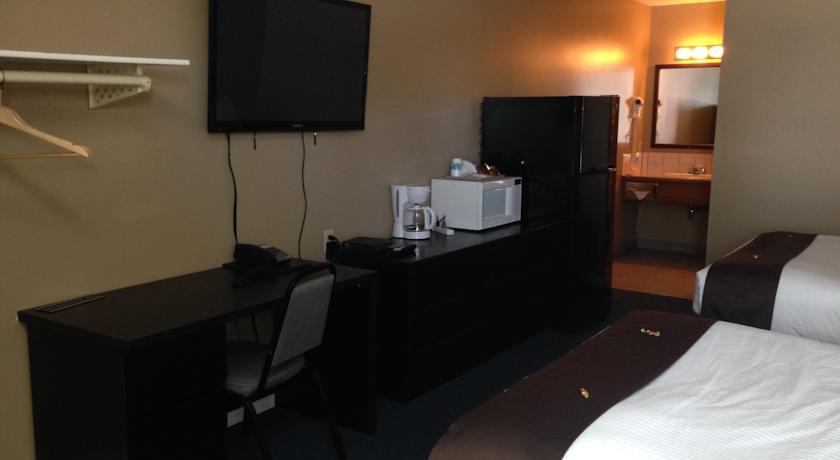 Отель Chinook Country Inn