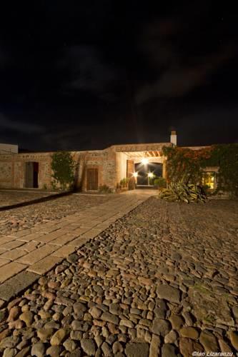 Отель Hacienda Santa Maria Xalostoc