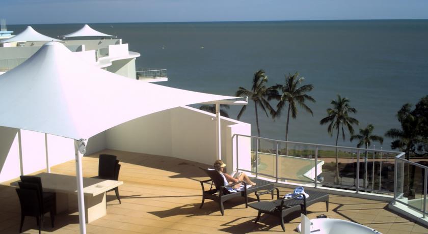 Апартаменты Hervey Bay Oceanfront Penthouse