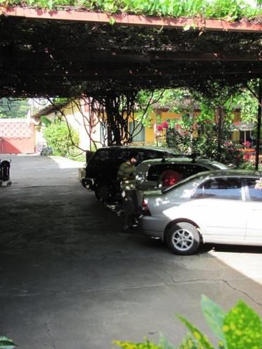 Отель Hotel El Raizon