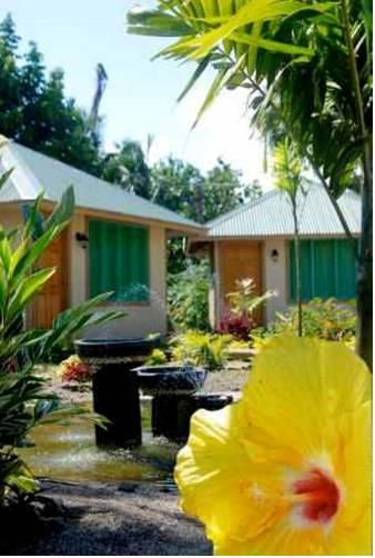 Отель Le Uaina Beach Resort