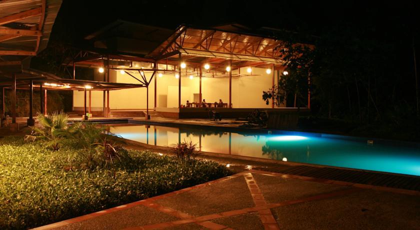 Отель Itamandi Eco Lodge