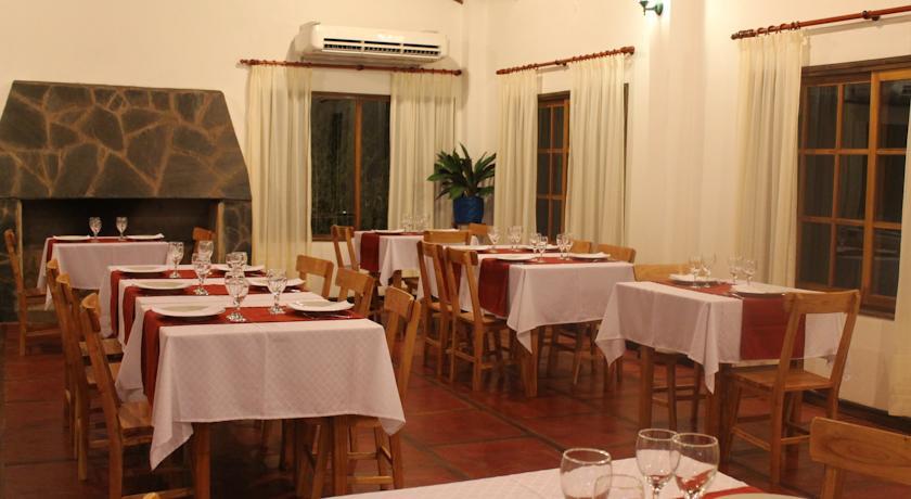 Отель Hotel Las Azaleas