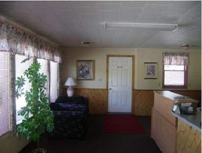 Отель Mindemoya Motel
