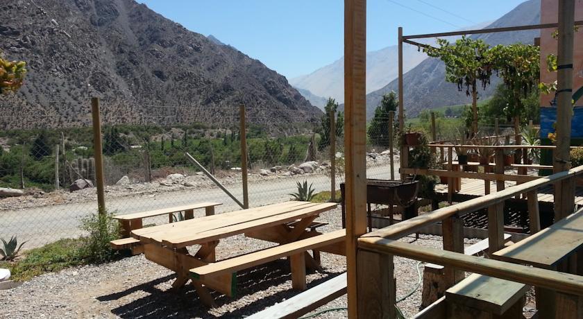 Хостел Hostal Al Yaras