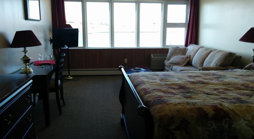 Отель The Dockside Inn & Restaurant
