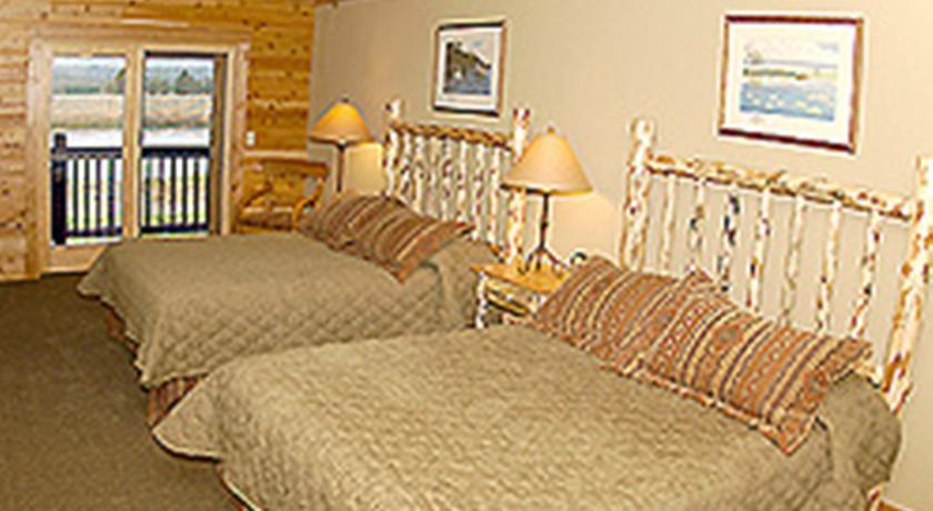 Отель TroutHunter Lodge