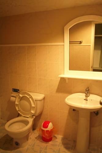 MoMo Hostel