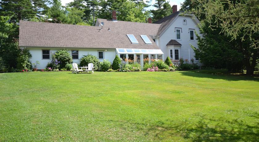 Мини-отель Briarwood Bed & Breakfast