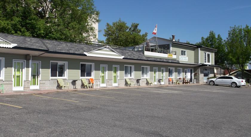 Отель Haileybury Beach Motel