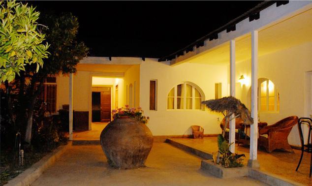 Отель Hotel El Milagro