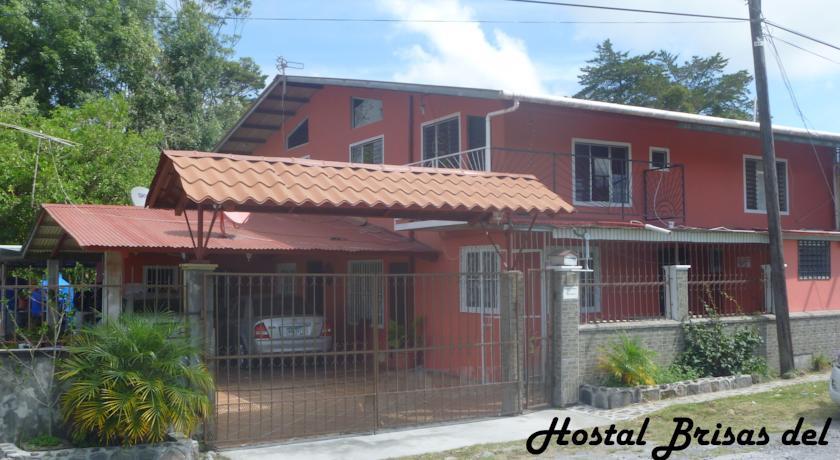 Хостел Hostal Brisas del Volcan