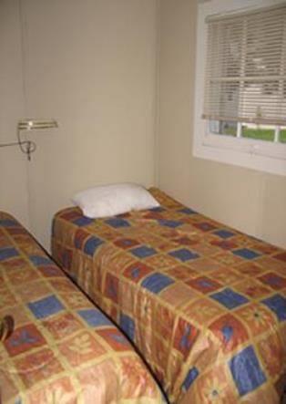 Отель Agnew Lake Lodge