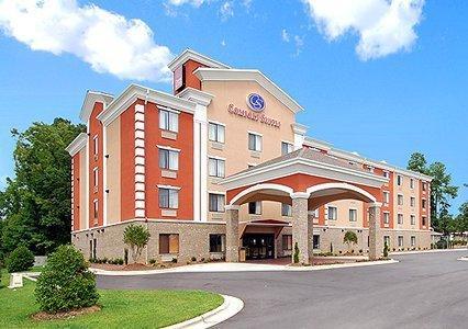 Отель Comfort Suites Sanford