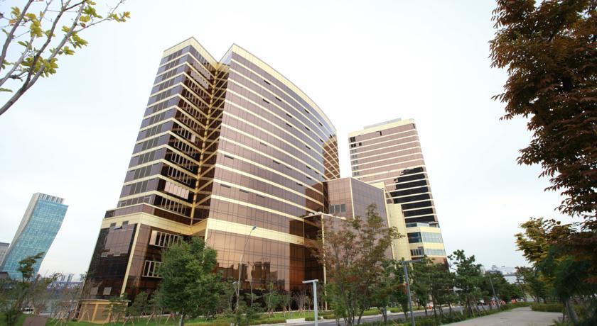 Отель Songdo Central Park Hotel