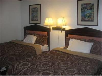 Отель Holiday Motel Springhill
