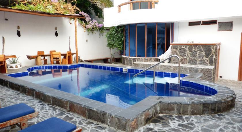 Отель Hotel Galapagos Islands