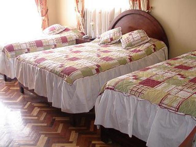 Отель Hostal Noches de Quito
