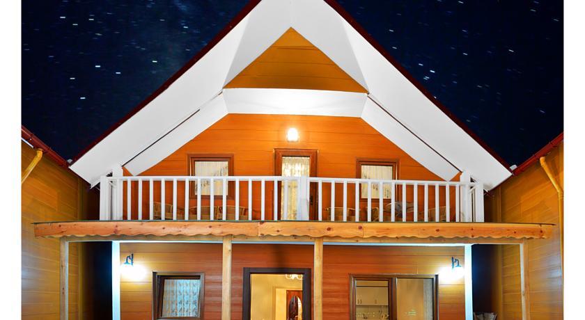 Uzungol Ada Bungalow