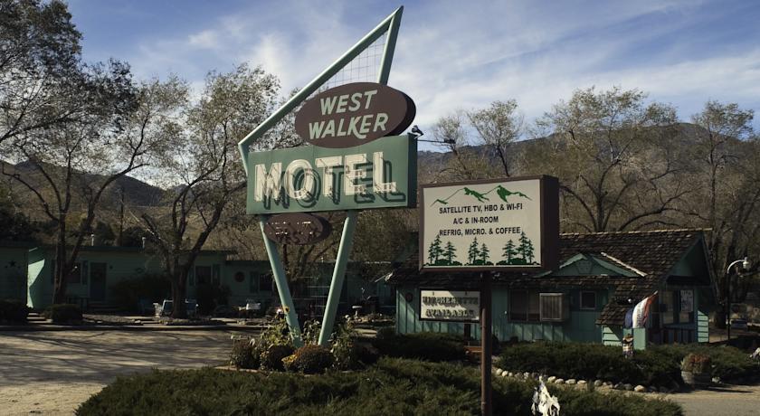 Отель West Walker Motel