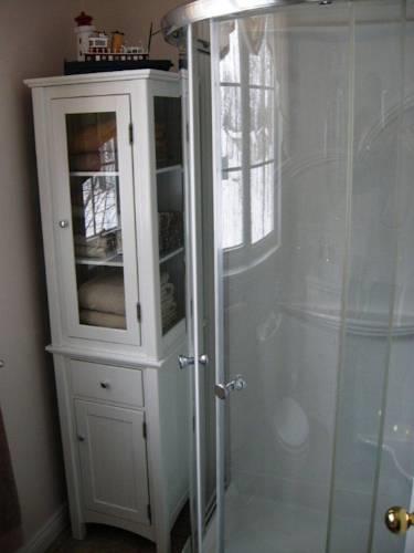 Мини-отель Tucked Inn the Harbour B&B