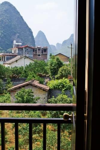 Отель Yangshuo Hidden Dragon Villa