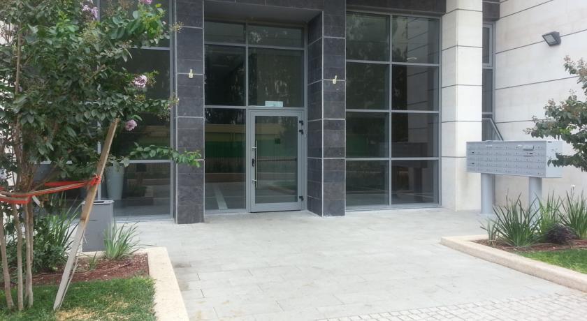 Апартаменты Lena's Apartment near Sheba Hospital