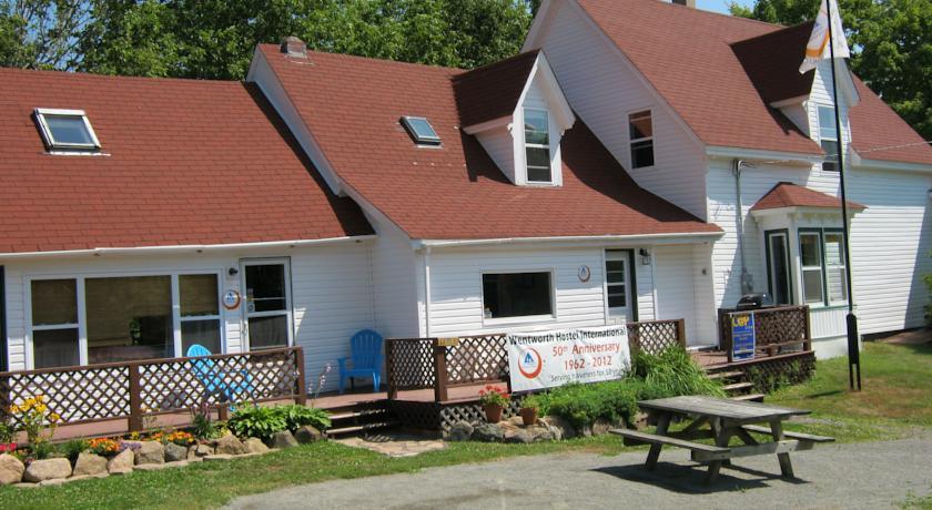 Хостел HI-Wentworth International Hostel & Lodge