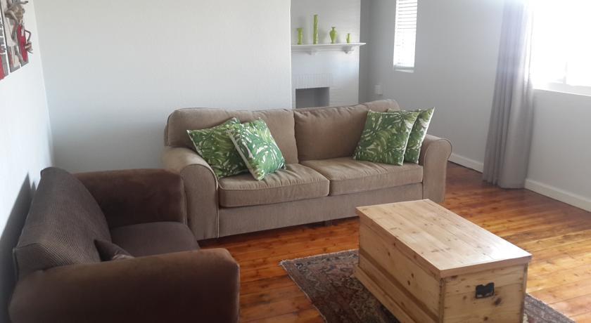 Апартаменты Castle Mansions Self Catering