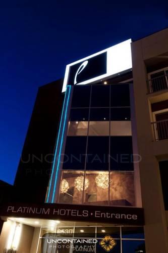 Отель Platinum Hotels