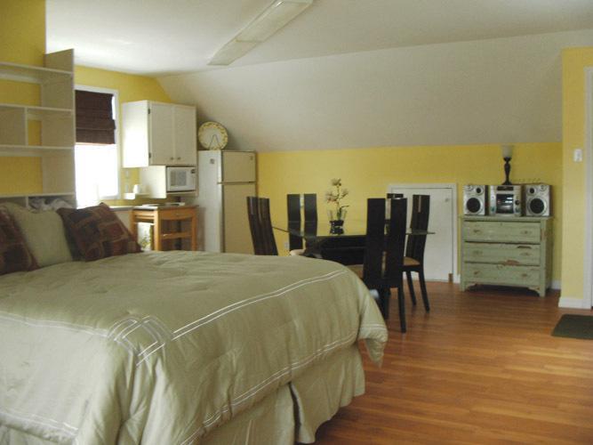 Мини-отель Honey Harbour Hideaway