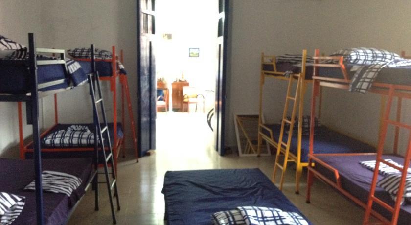Хостел Hostal Cinco Calles